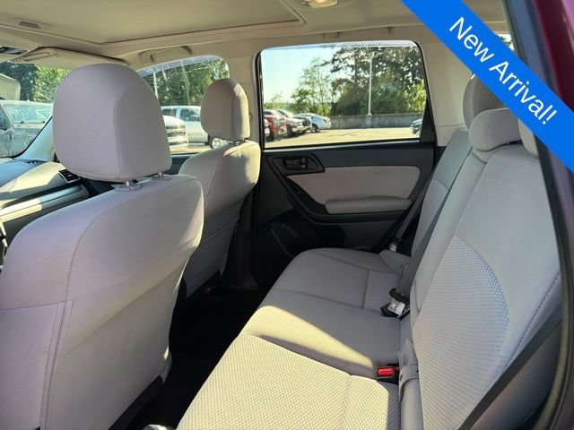 Used 2016 Subaru Forester 2.5i Premium w/ Popular Package #2 AWD/4WD image 11
