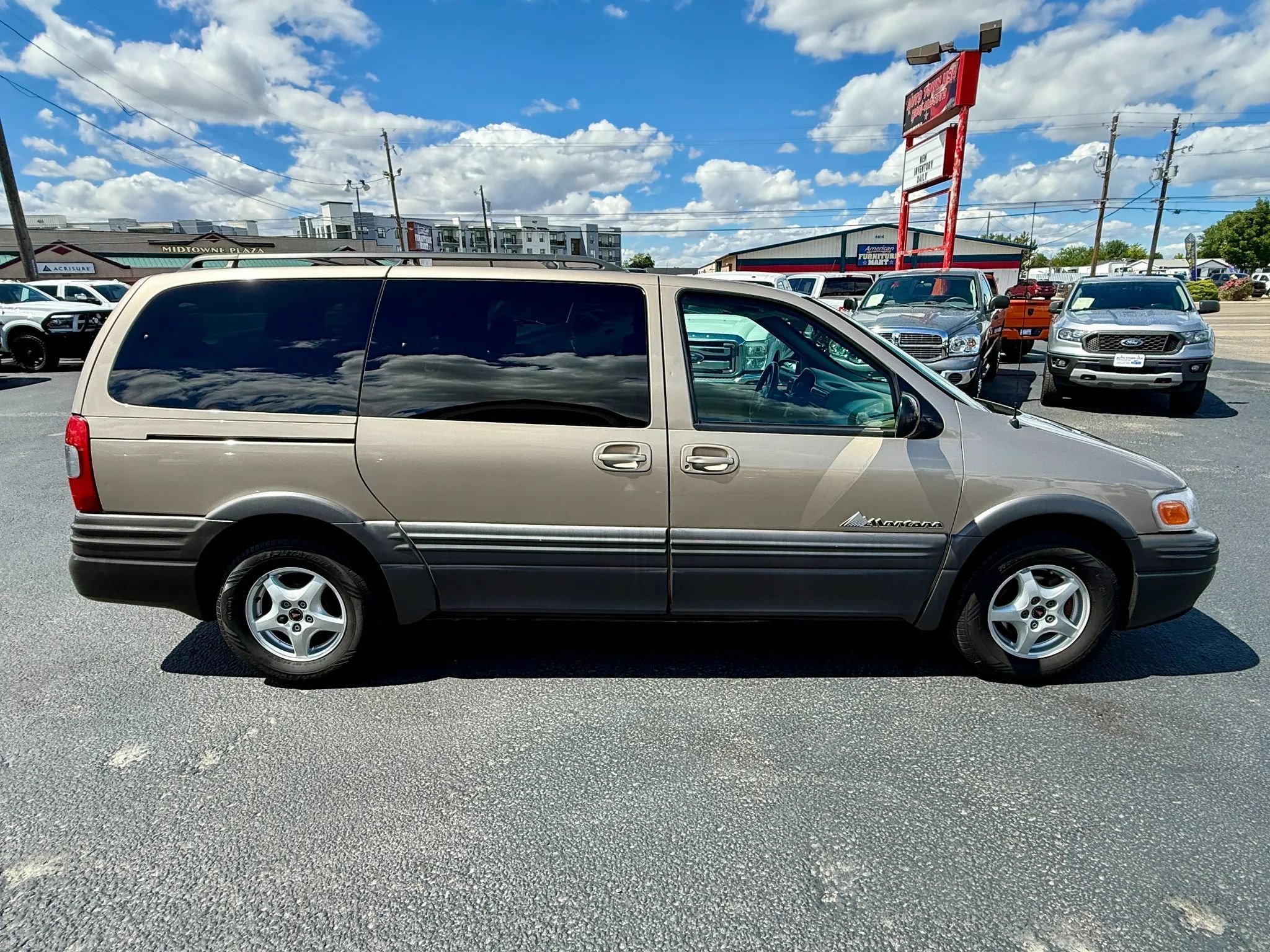 Used 2003 Pontiac Montana Extended w/ Convenience Package #1 FWD image 6