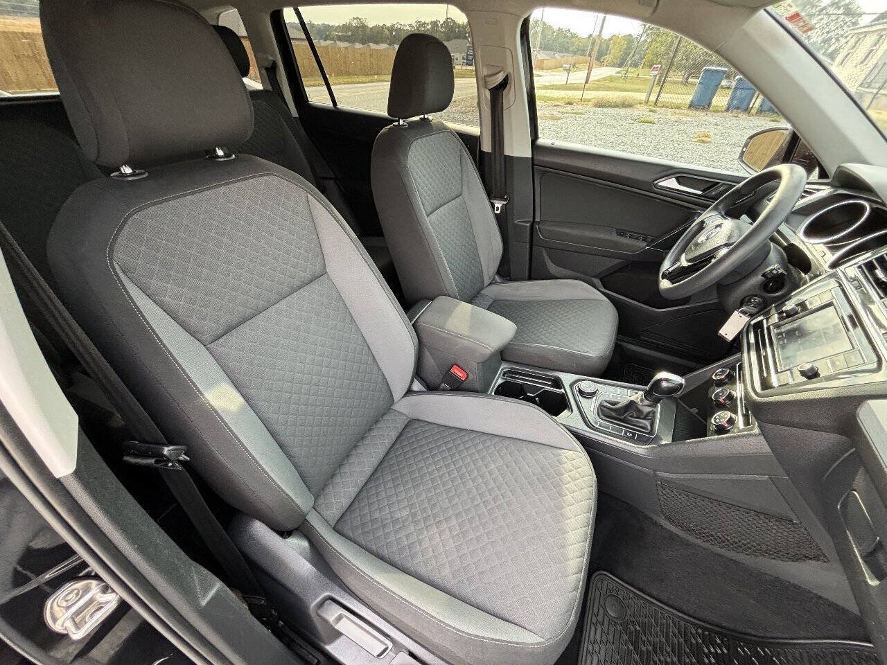 Used 2018 Volkswagen Tiguan S AWD/4WD image 13