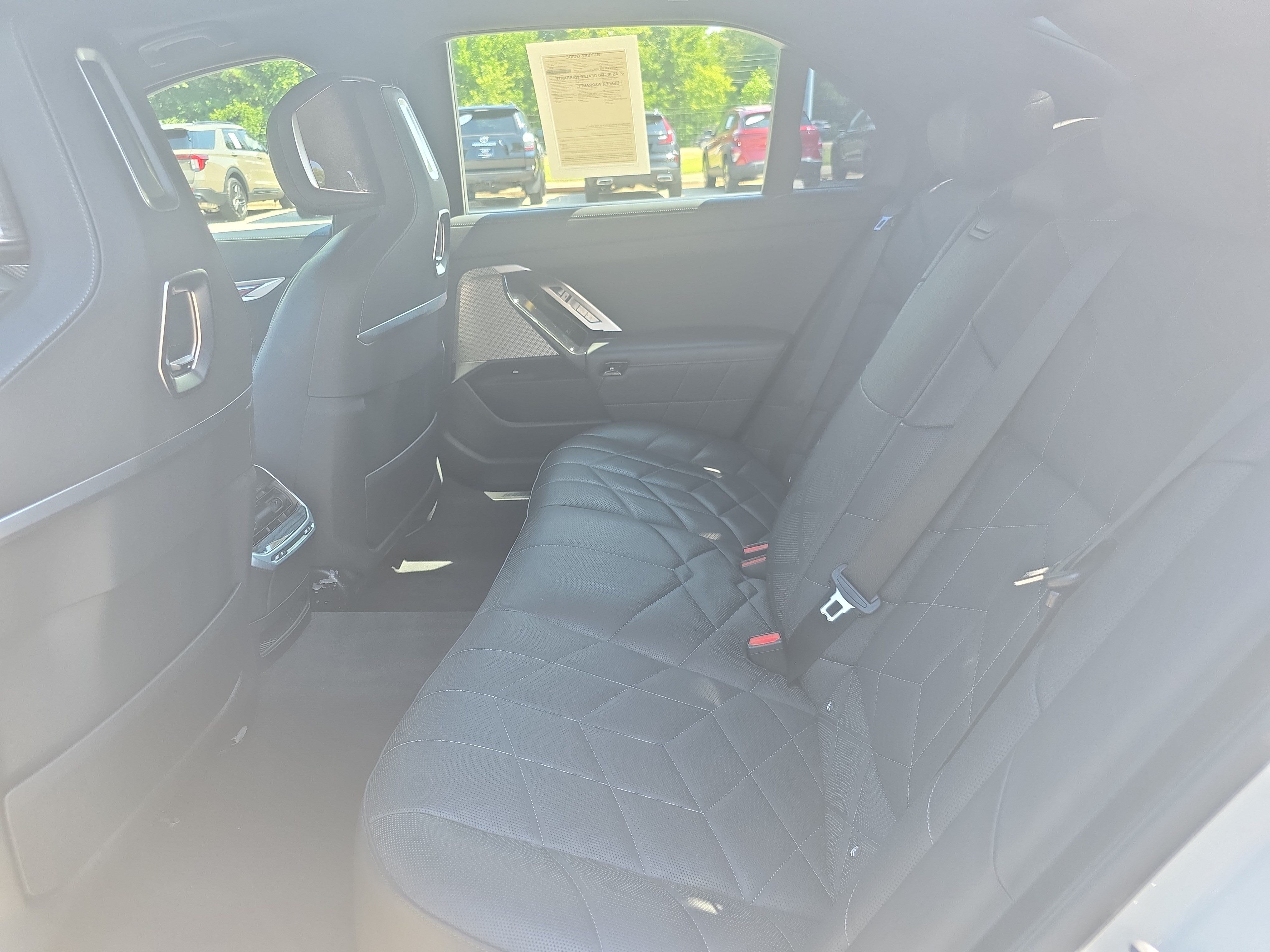 Used 2025 BMW 740i xDrive AWD/4WD image 14