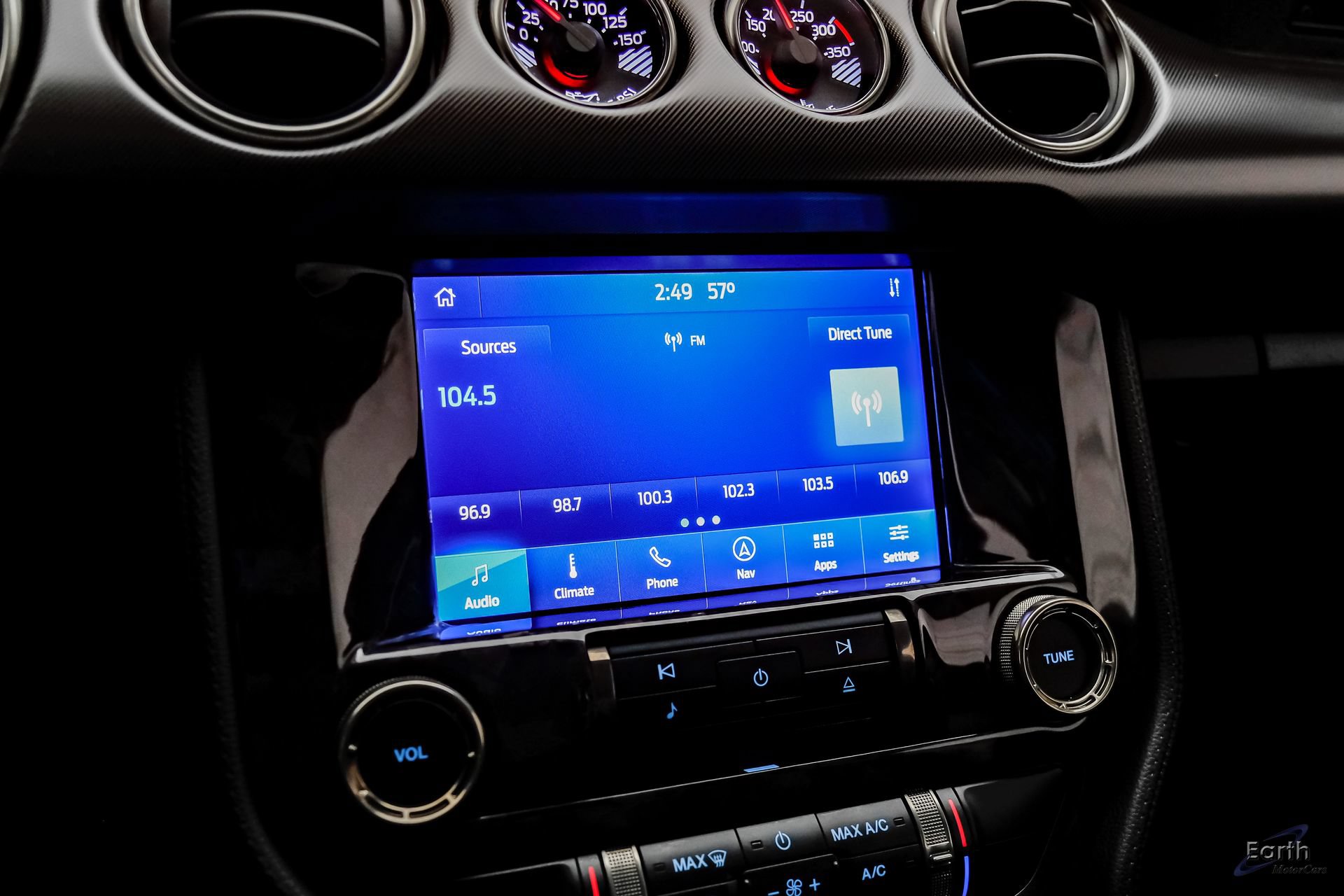 Used 2022 Ford Mustang Shelby GT500 w/ Technology Package RWD image 71
