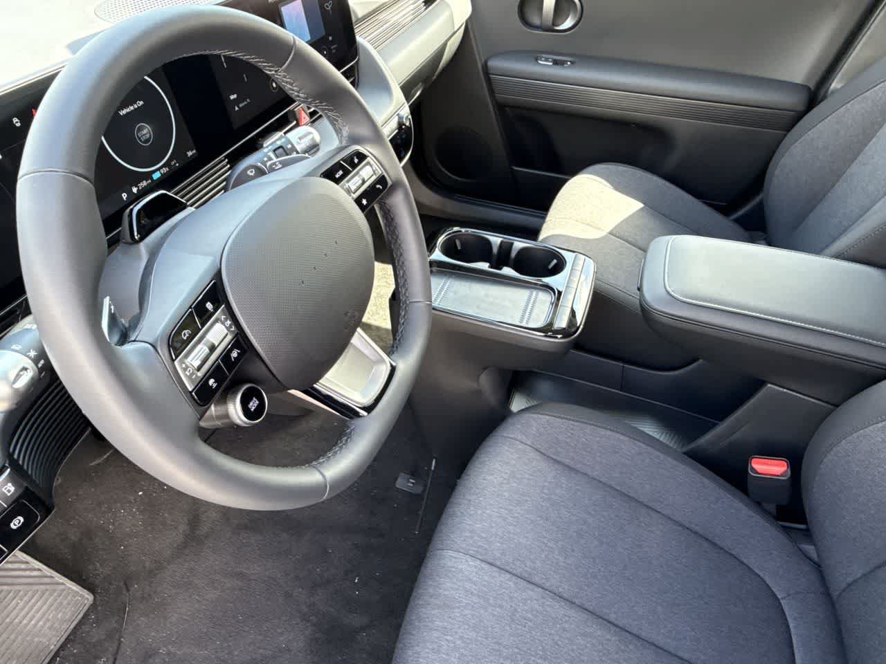 New 2025 Hyundai Ioniq 5 SE RWD image 13