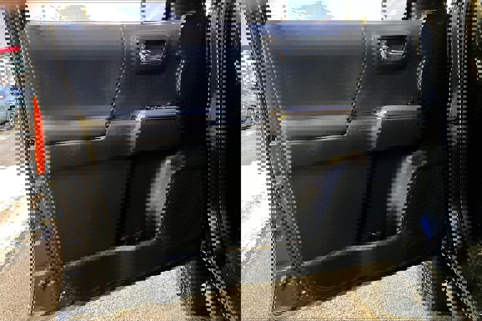 Used 2022 Toyota Tacoma TRD Off-Road image 21