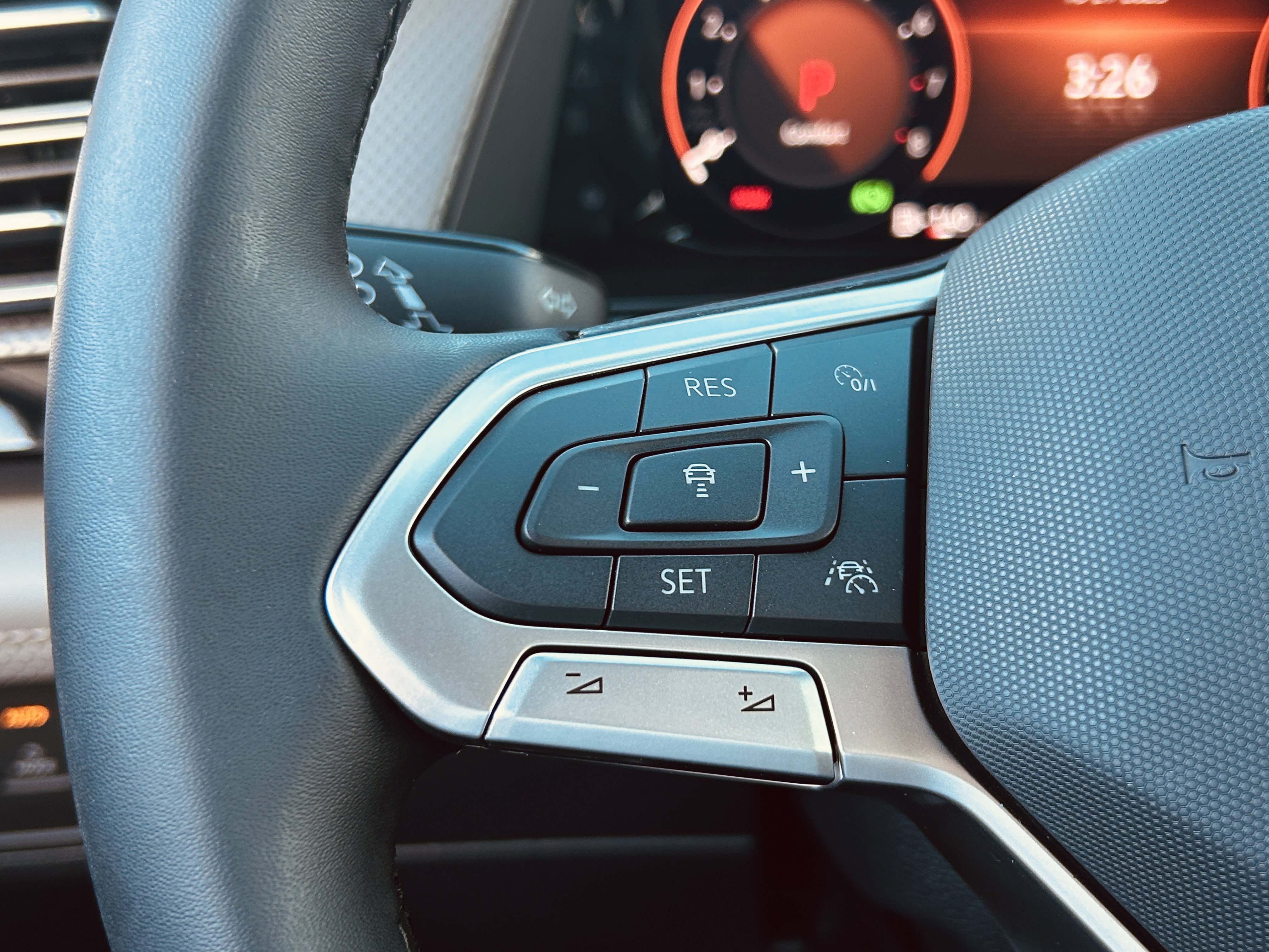 New 2026 Volkswagen Atlas Peak Edition image 17