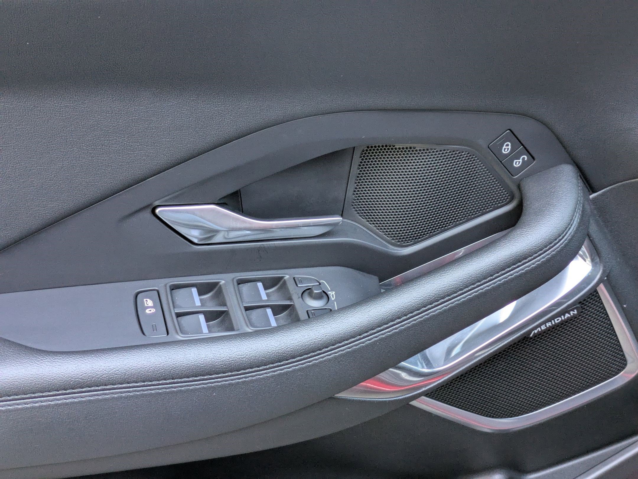 Used 2020 Jaguar E-PACE AWD/4WD image 16