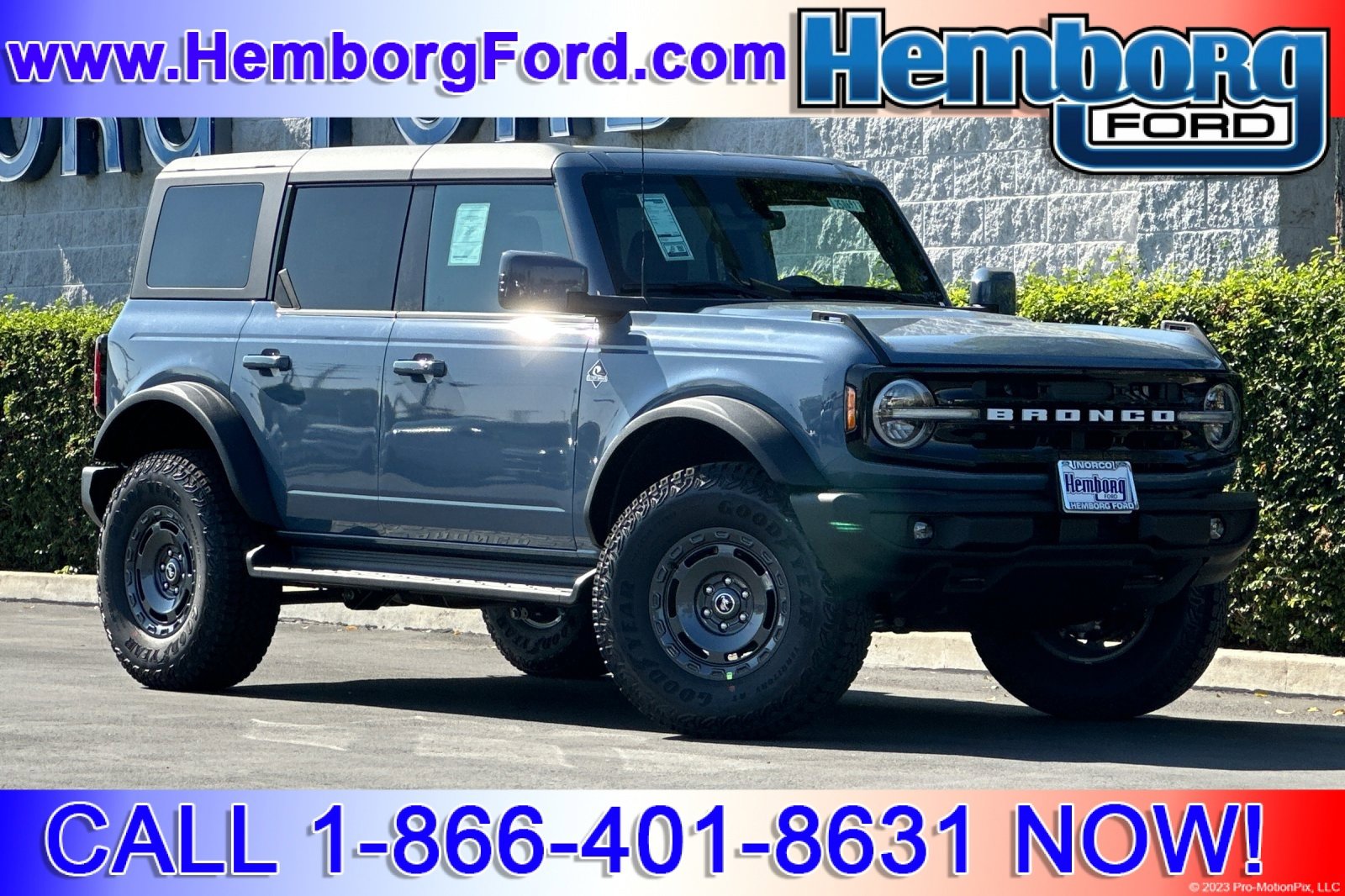 New 2025 Ford Bronco Outer Banks w/ Sasquatch Package