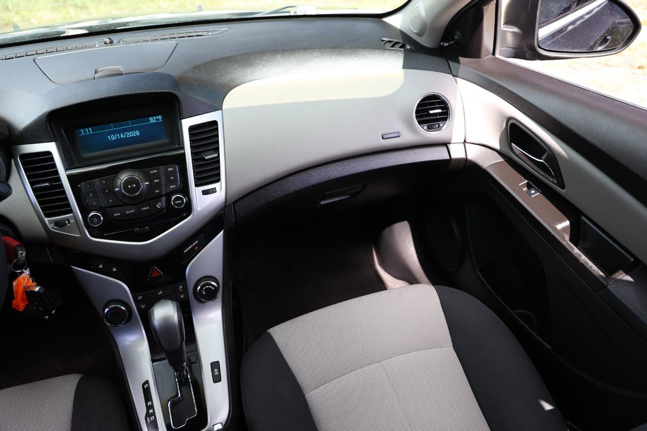 Used 2011 Chevrolet Cruze LS w/ Connectivity Package FWD image 21