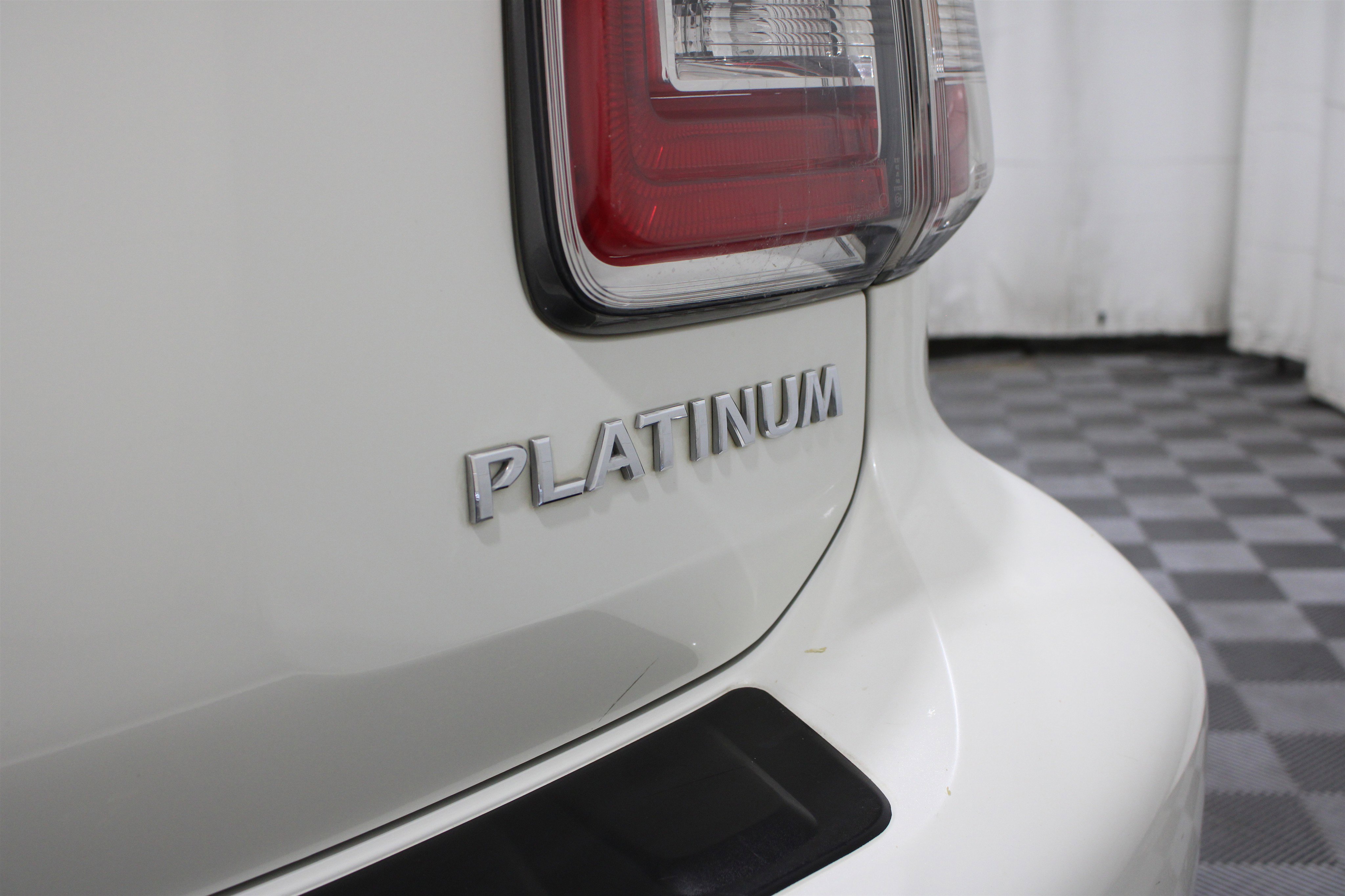 Used 2017 Nissan Armada Platinum w/ Captain Seat Package AWD/4WD image 34