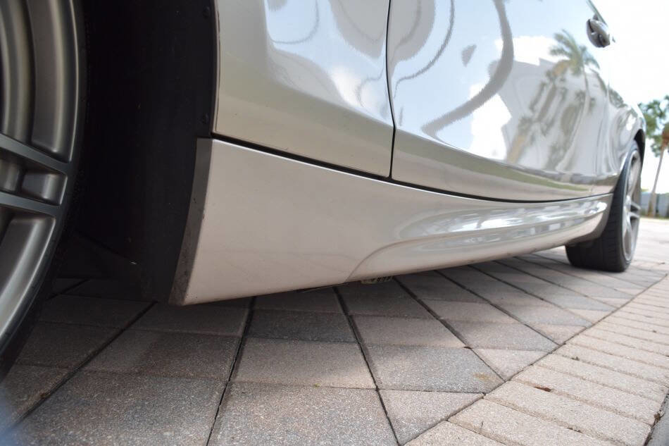 Used 2013 BMW 135is Convertible image 27