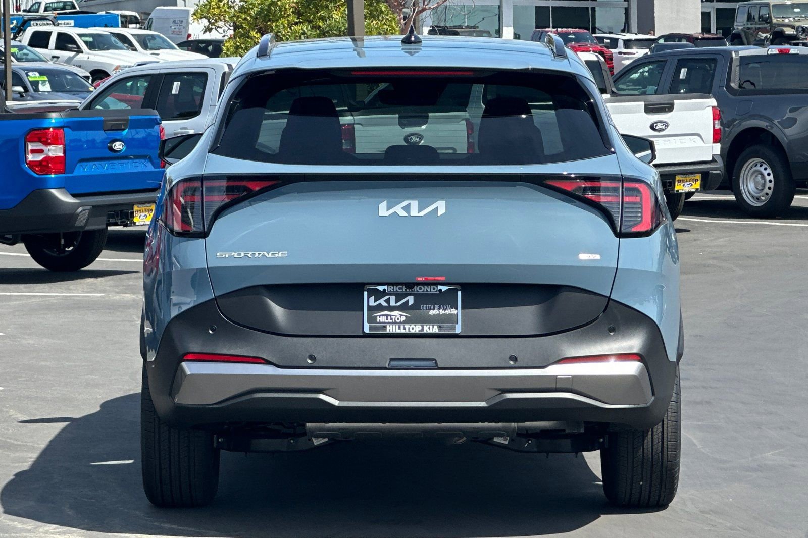 New 2026 Kia Sportage EX w/ EX Panoramic Sunroof Package image 6