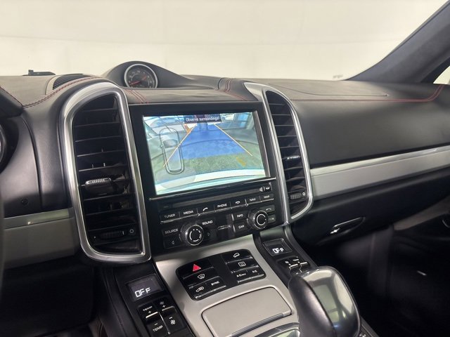 Used 2014 Porsche Cayenne GTS image 13