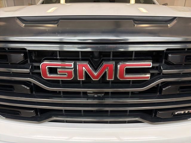 Used 2024 GMC Sierra 1500 AT4 w/ Technology Package image 14