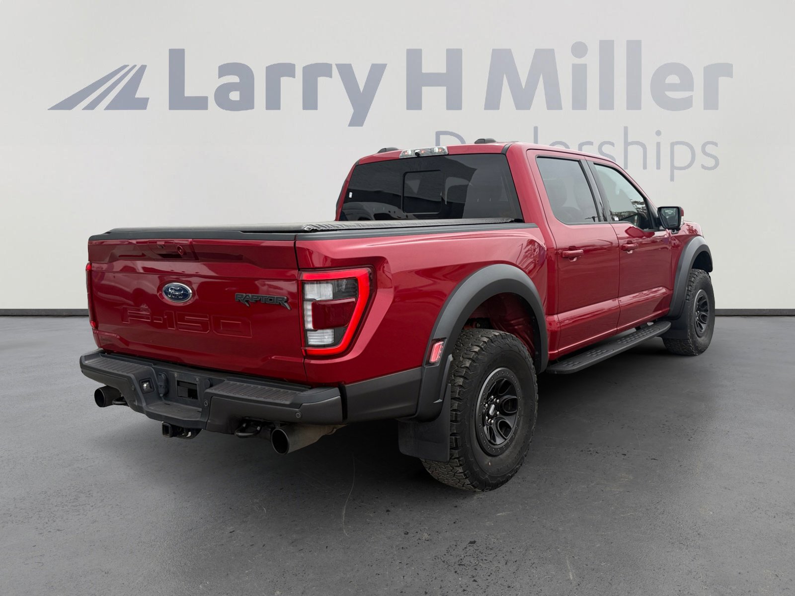 Used 2022 Ford F150 Raptor w/ Equipment Group 801A High AWD/4WD image 5