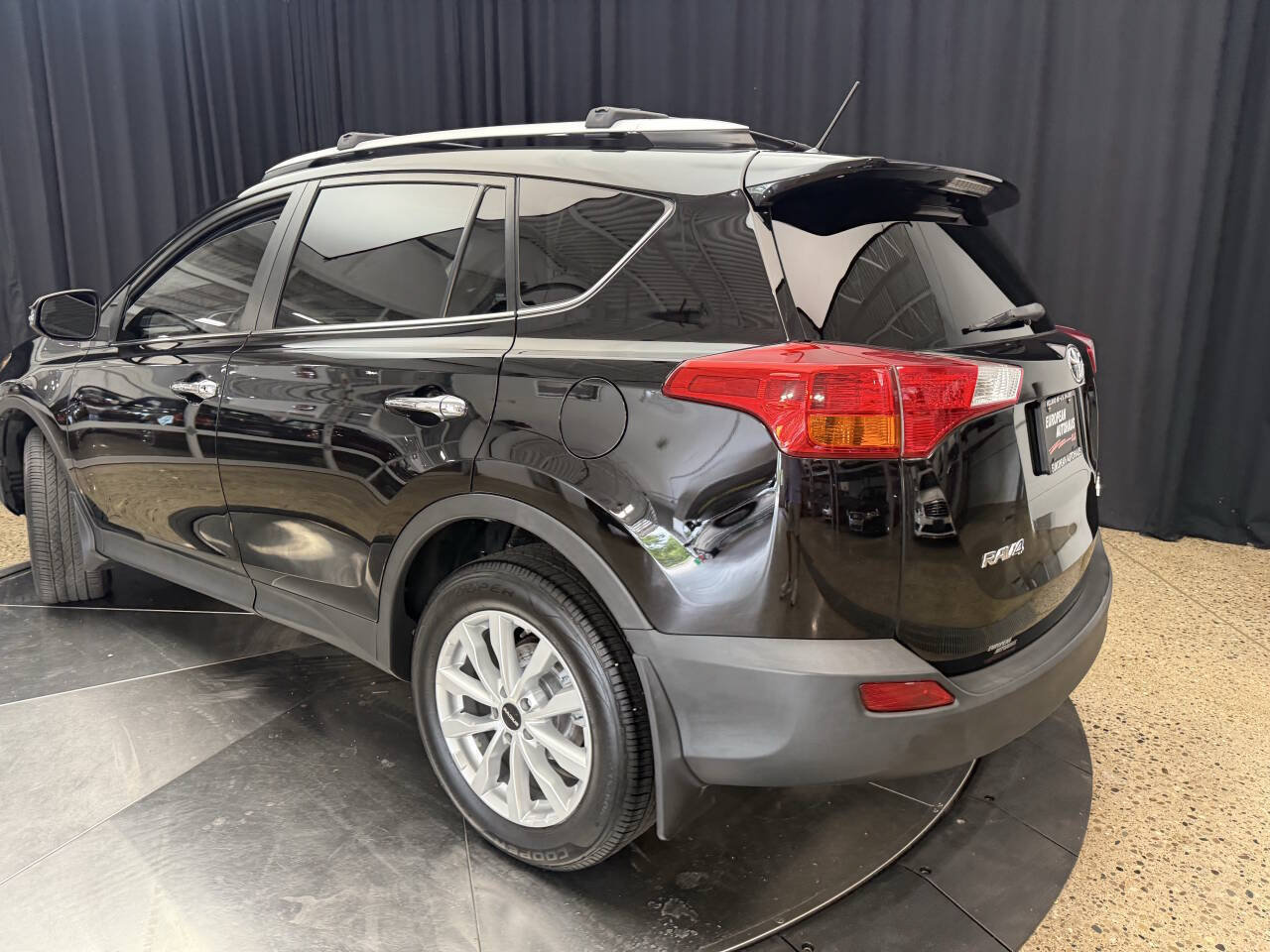 Used 2013 Toyota RAV4 Limited AWD/4WD image 5