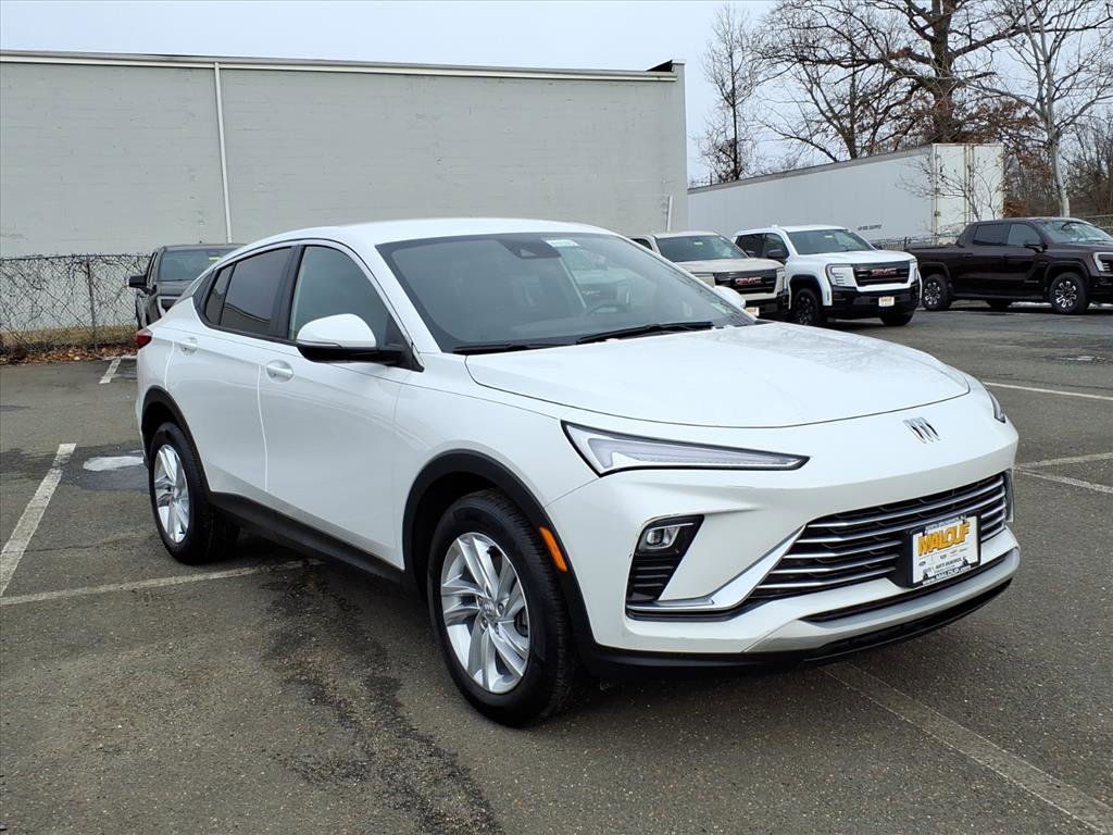 Used 2024 Buick Envista Preferred image 1