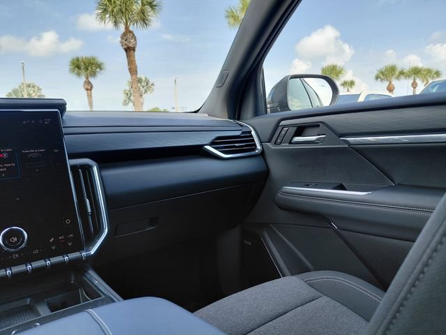 New 2025 GMC Acadia Elevation FWD image 17