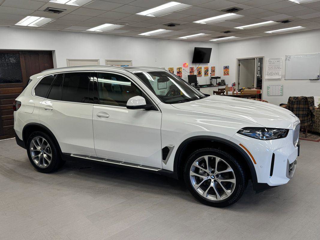 Used 2026 BMW X5 xDrive40i image 29