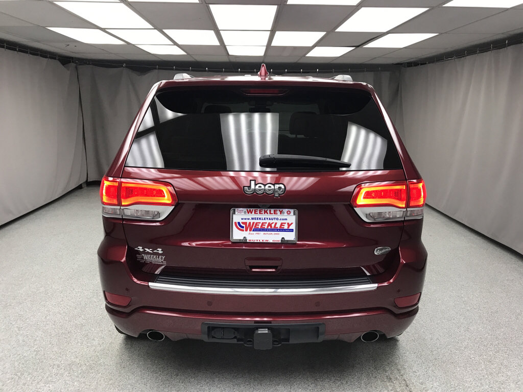 Used 2018 Jeep Grand Cherokee Overland AWD/4WD image 3