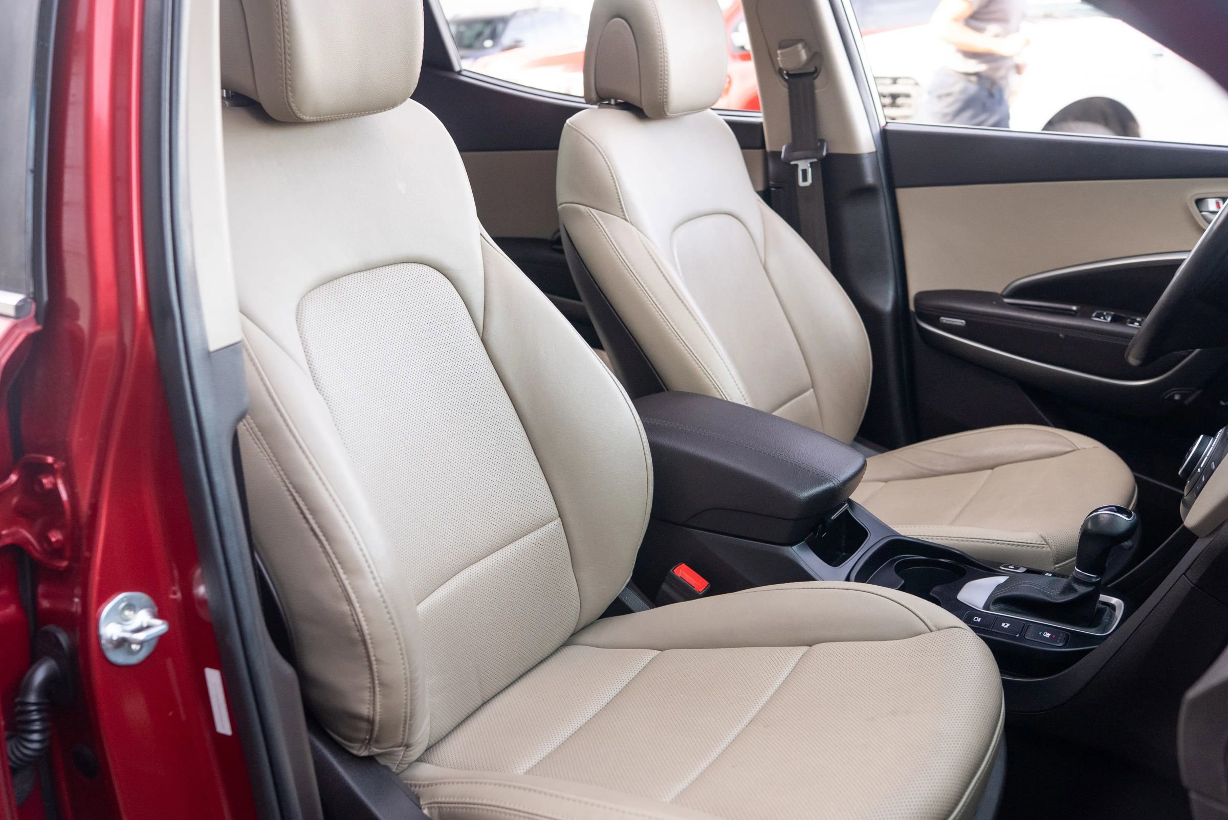 Used 2017 Hyundai Santa Fe Sport w/ 2.0T Ultimate Tech Package 05 image 19