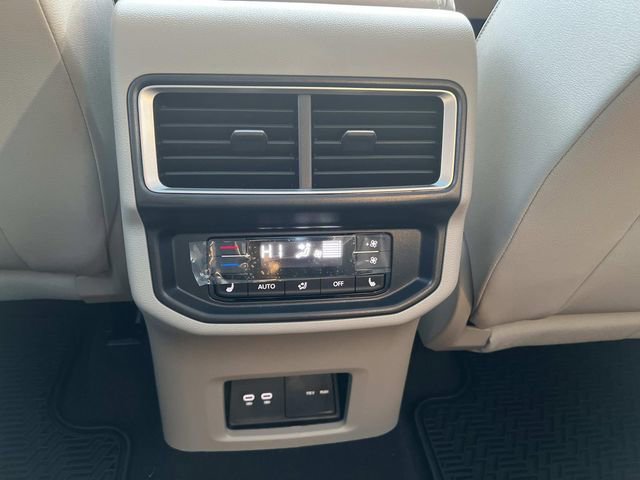 New 2026 Volkswagen Atlas SEL Premium R-Line image 22