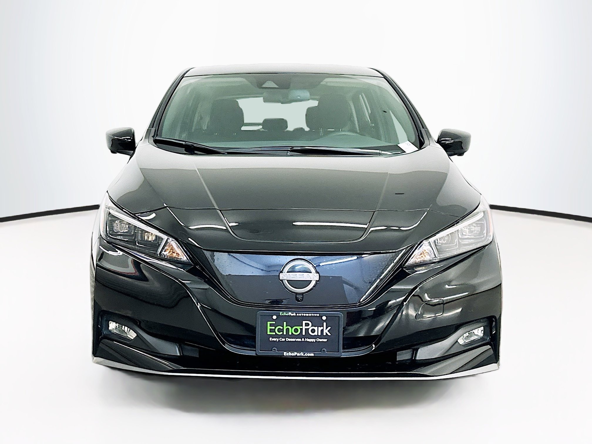 Used 2024 Nissan Leaf SV Plus FWD image 2