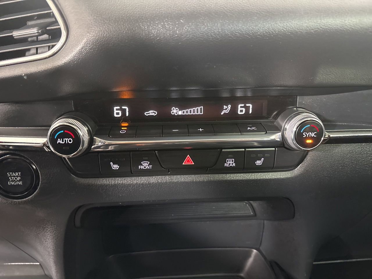 Used 2023 MAZDA CX-30 AWD 2.5 S w/ Premium Package image 17