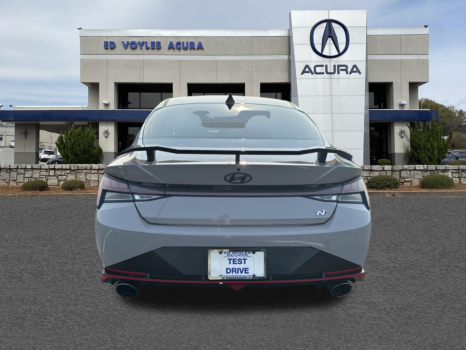 Used 2022 Hyundai Elantra N w/ Preferred Accessory Package FWD image 6