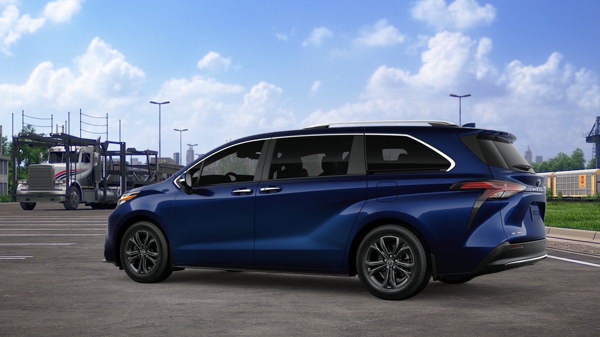 New 2026 Toyota Sienna Platinum AWD/4WD image 5