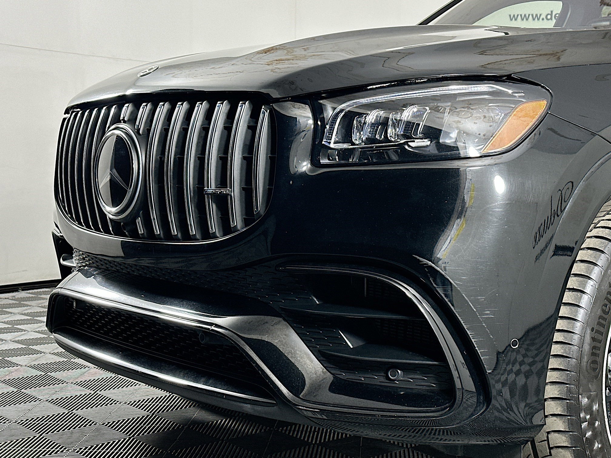 Used 2023 Mercedes-Benz GLS 63 AMG GLS 63 AMG Night 4MATIC 3-ROW image 33