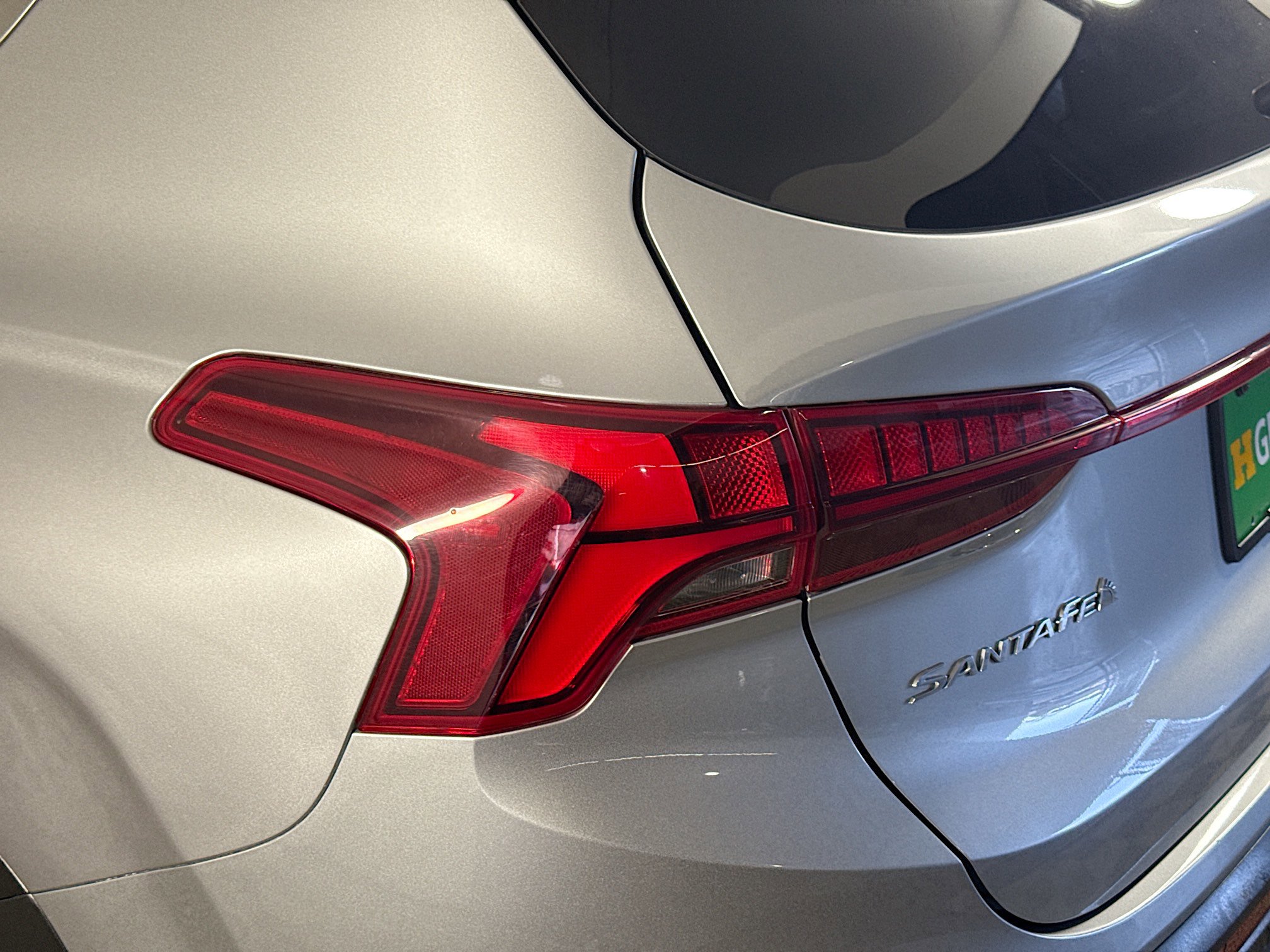 Used 2023 Hyundai Santa Fe SEL Premium image 36