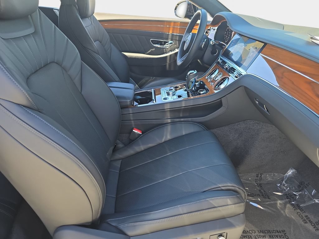 Used 2024 Bentley Continental GT AWD/4WD image 12