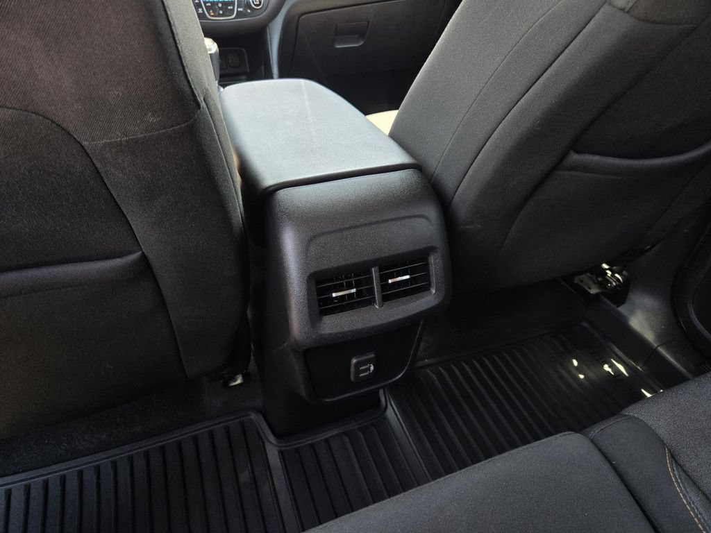 Used 2019 Chevrolet Equinox LT w/ Driver Convenience Package FWD image 14