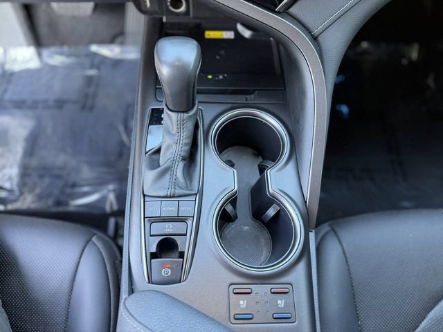 Used 2024 Toyota Camry XSE w/ Navigation Package FWD image 20