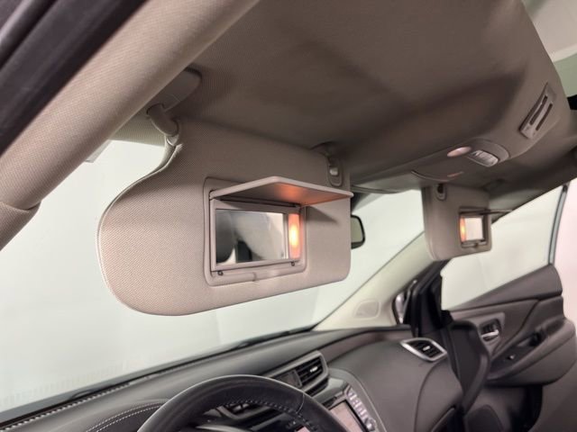 Used 2019 Nissan Murano Platinum w/ Cargo Package image 40