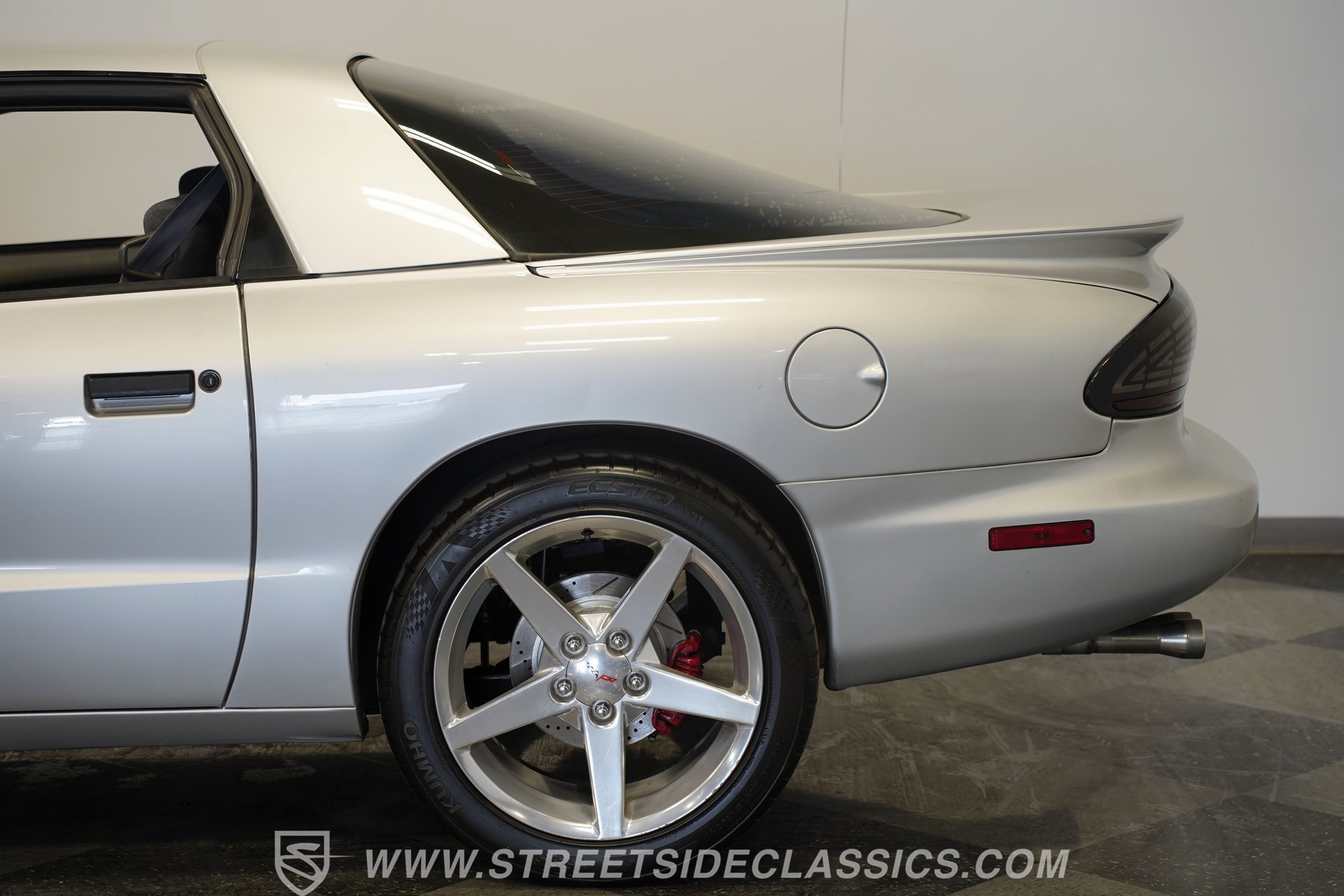 Used 1997 Pontiac Firebird Formula w/ Opt Pkg RWD image 25