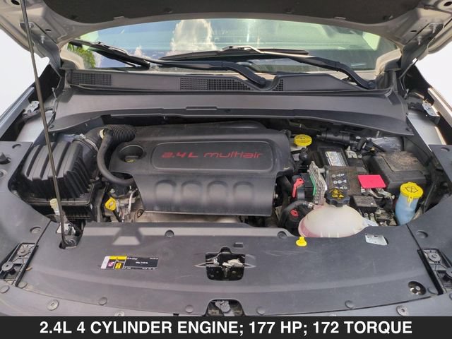 Used 2022 Jeep Compass Latitude AWD/4WD image 32