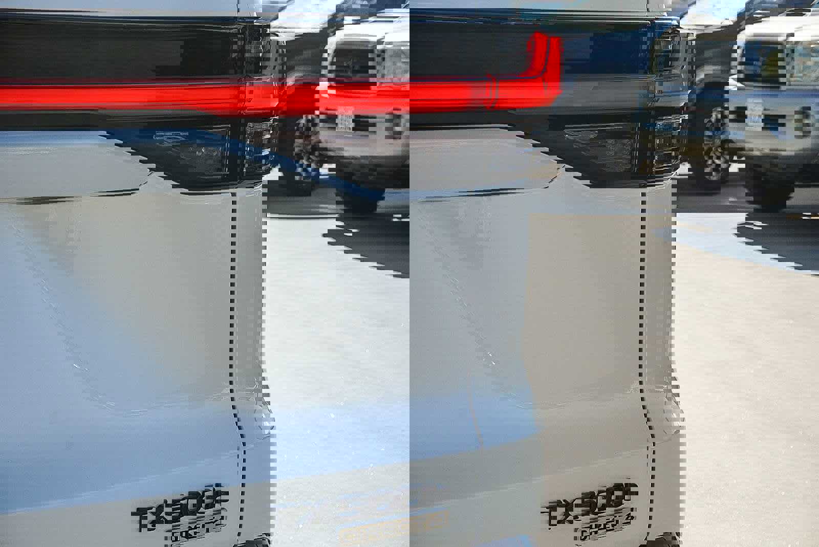 New 2026 Lexus TX 500h AWD image 11