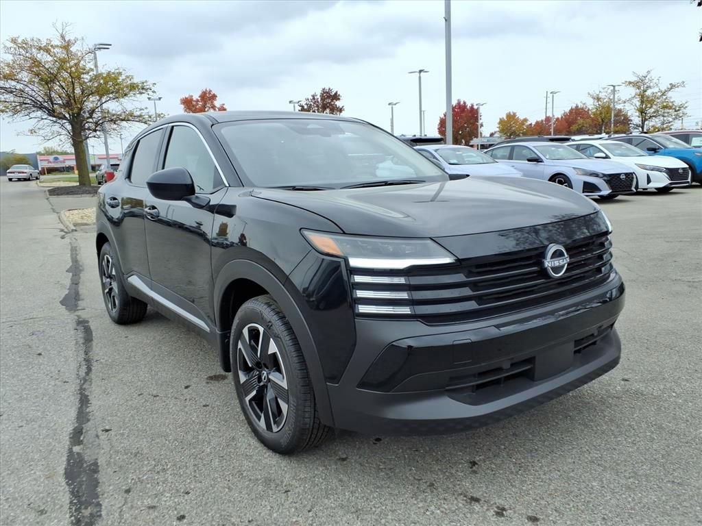 New 2025 Nissan Kicks SV AWD/4WD image 2