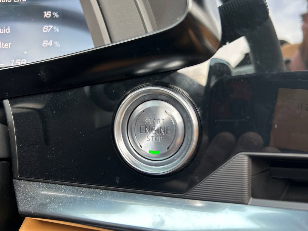 Certified 2025 Chevrolet Corvette Stingray Premium Conv w/ 3LT image 32