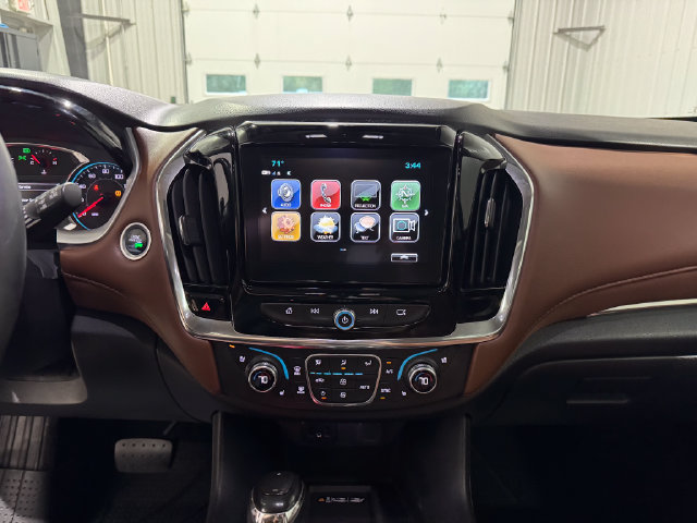 Used 2019 Chevrolet Traverse High Country w/ LPO, Floor Liner Package AWD/4WD image 14