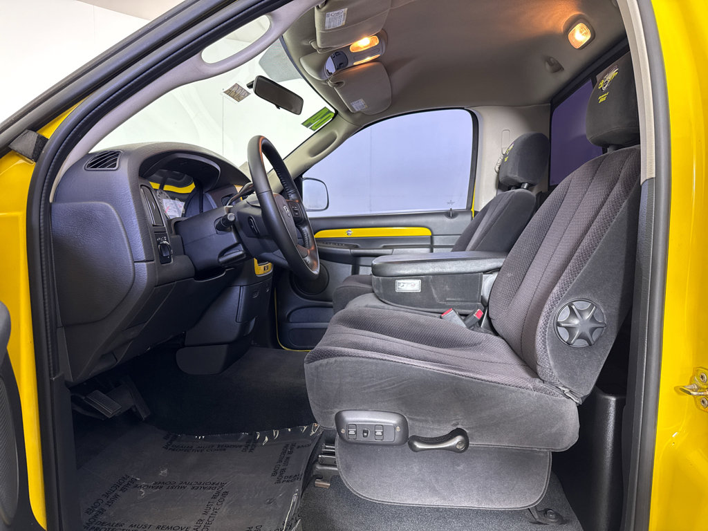 Used 2004 Dodge Ram 1500 Truck SLT w/ Sport Appearance Group image 6