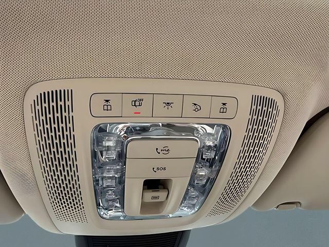 Used 2022 Mercedes-Benz GLS 450 4MATIC image 24