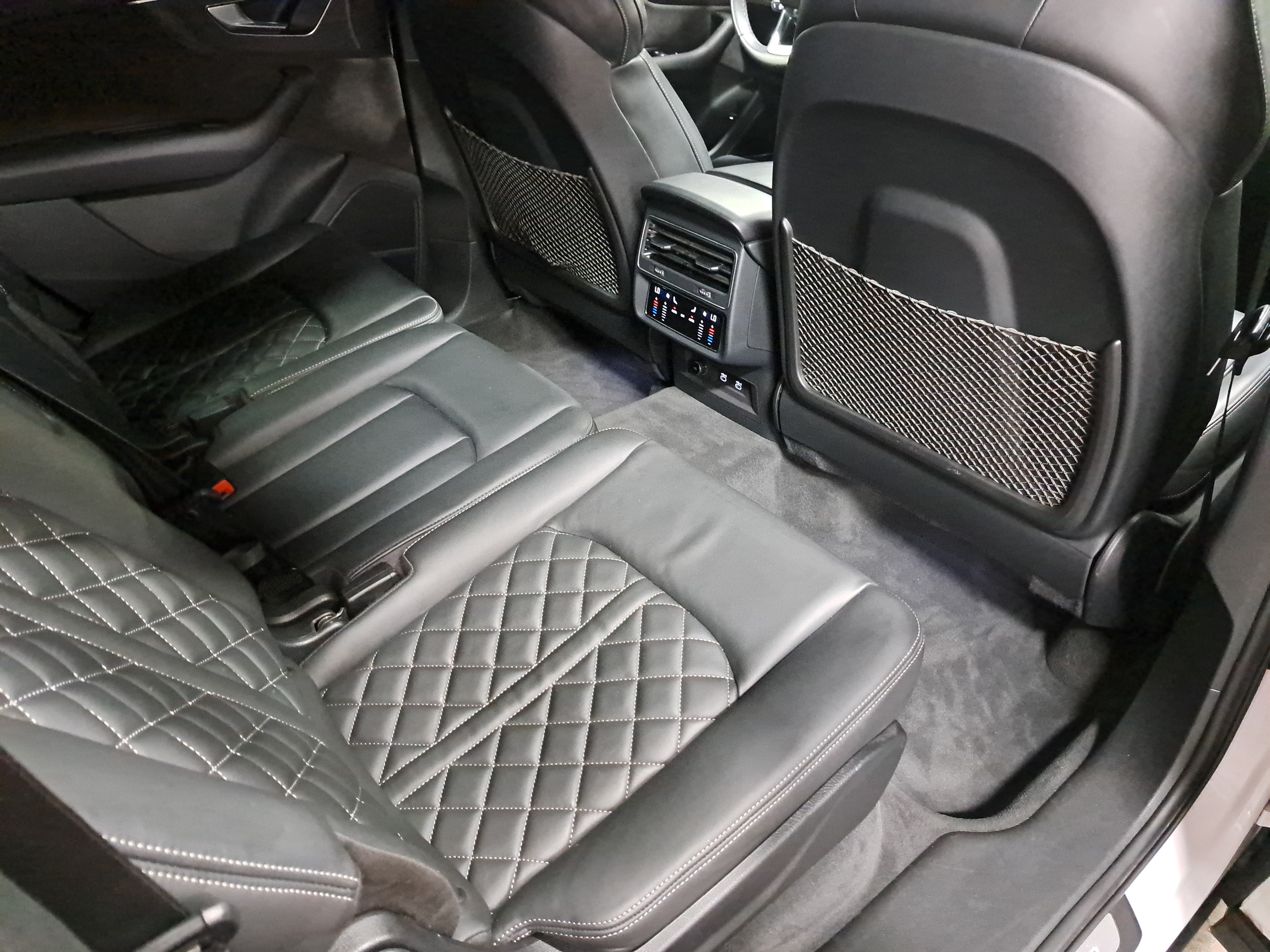 Used 2021 Audi SQ7 Premium Plus w/ Driver Assistance Package AWD/4WD image 11