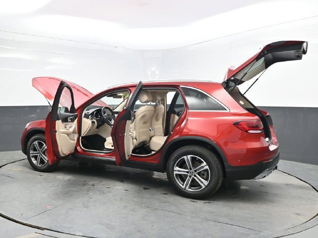 Used 2022 Mercedes-Benz GLC 300 4MATIC image 52