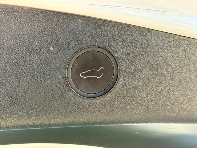 Used 2023 Tesla Model 3 Standard Range RWD image 10