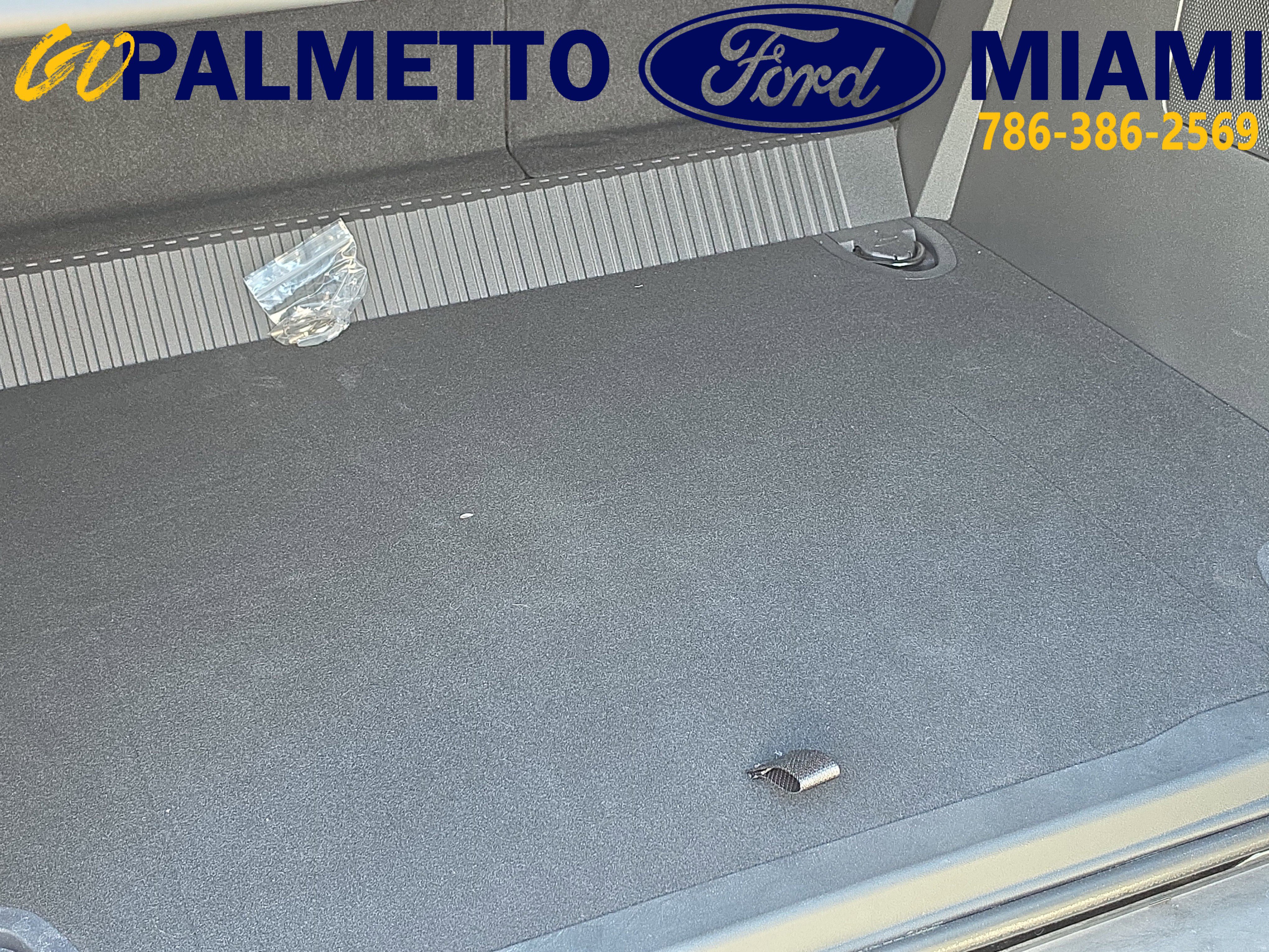 Used 2024 Ford Bronco Badlands AWD/4WD image 8