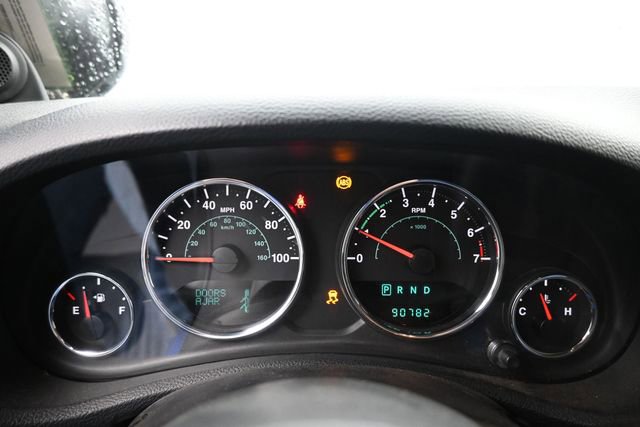 Used 2013 Jeep Wrangler Unlimited Sport AWD/4WD image 14