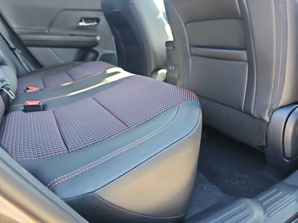 New 2026 Nissan Kicks SR w/ SR Premium Package FWD image 14