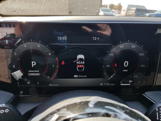 New 2025 Nissan Kicks SR image 17