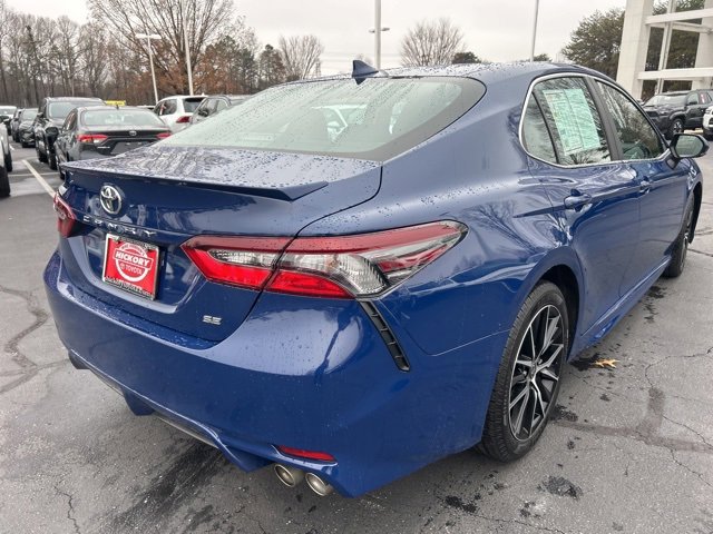 Used 2024 Toyota Camry SE image 5